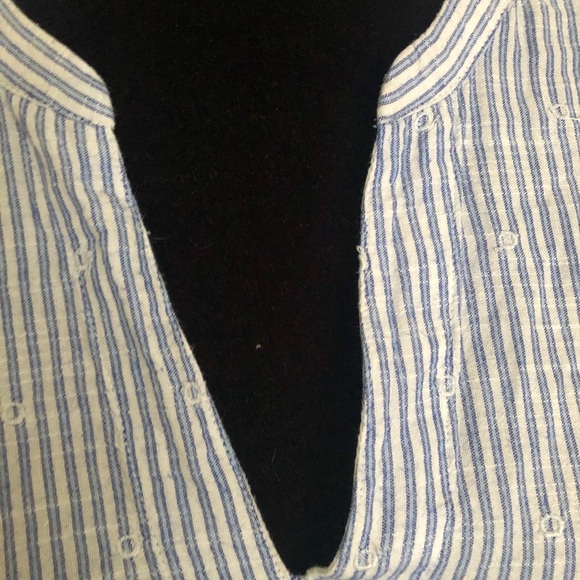 Old Navy long sleeve blouse - Picture 3 of 6